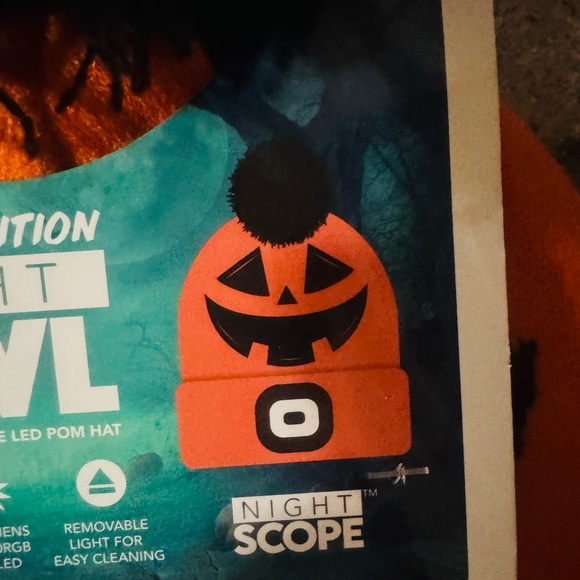 Orange Jack-O'-Lantern LED Pom Beanie - Picture 5 of 5